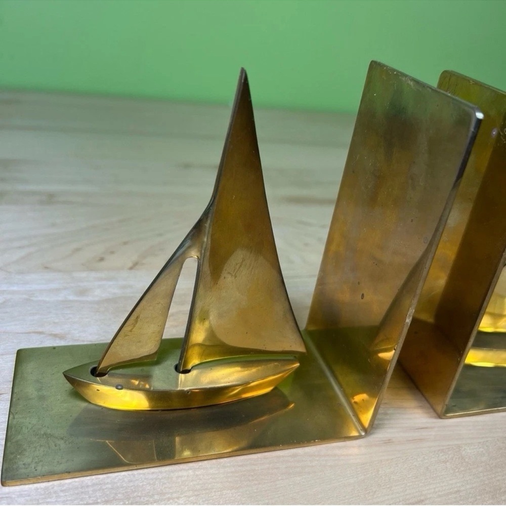 Brass Midcentury Gatco Sailboat Bookends - Picture 4 of 7